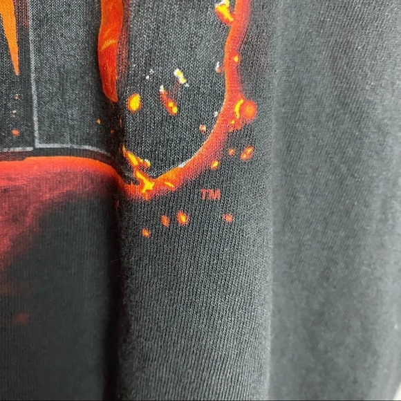 Suicide Squad Tee Size Large Graphic Print Unisex T-shirt Black Flames Crewneck - Picture 6 of 6